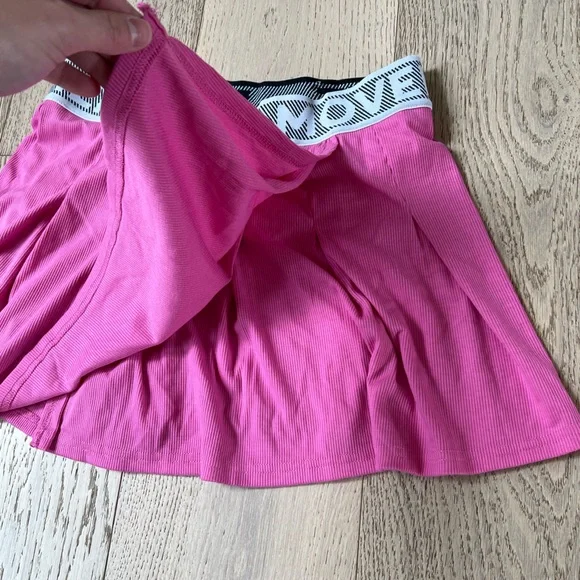 Free People Movement Duo Skort / Pink / Size Medium - Picture 5 of 9